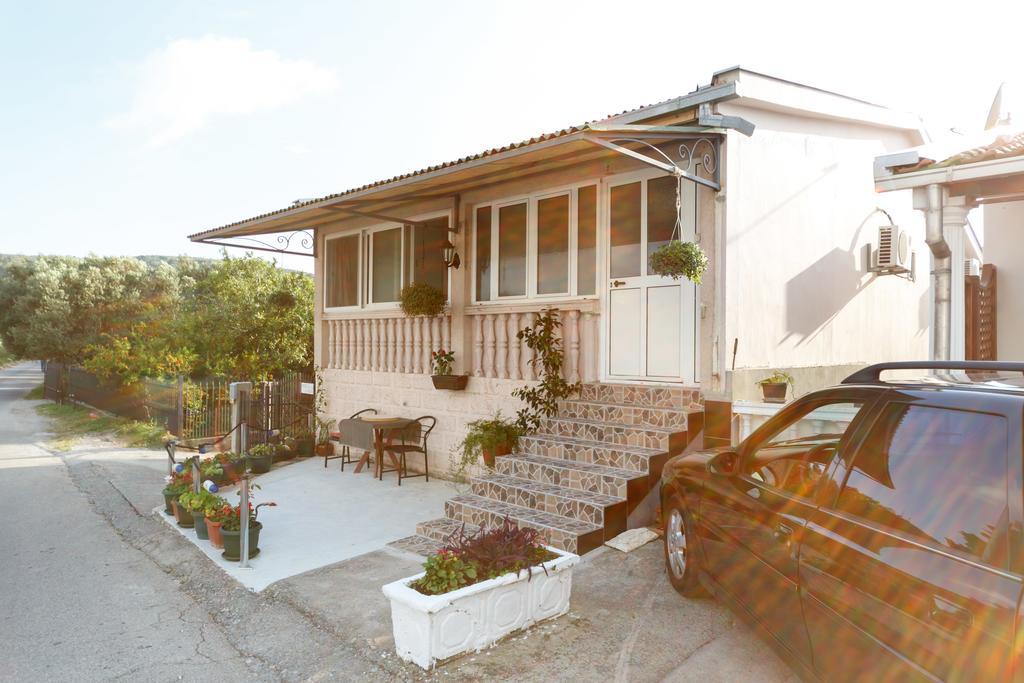 Apartment Ines بار المظهر الخارجي الصورة